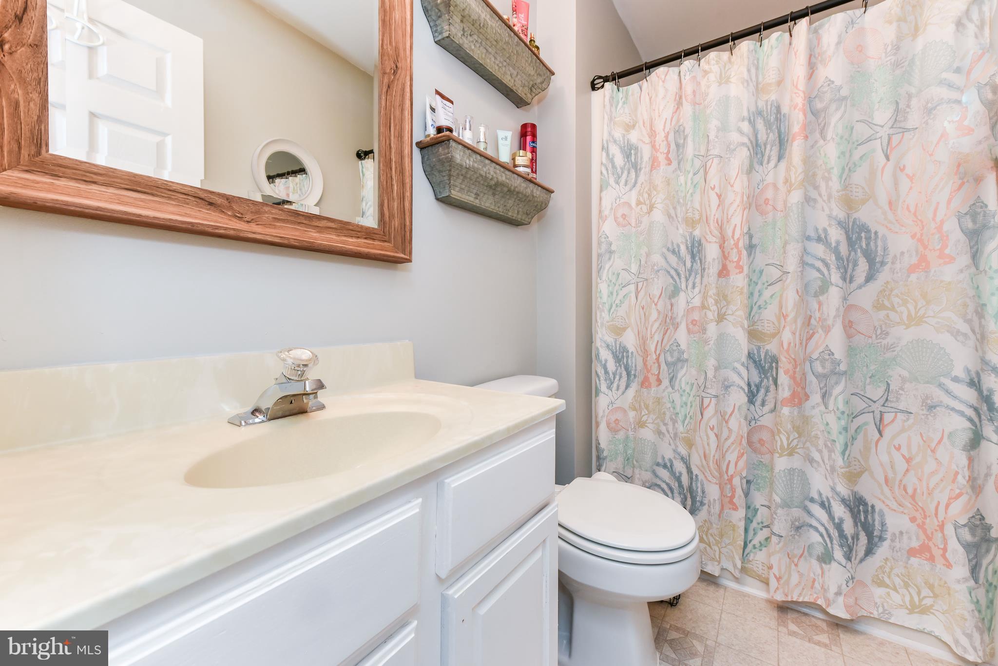 946 Leeds Road Elkton, MD 21921 - Photo 13 of 24 Freshly Refinished!!