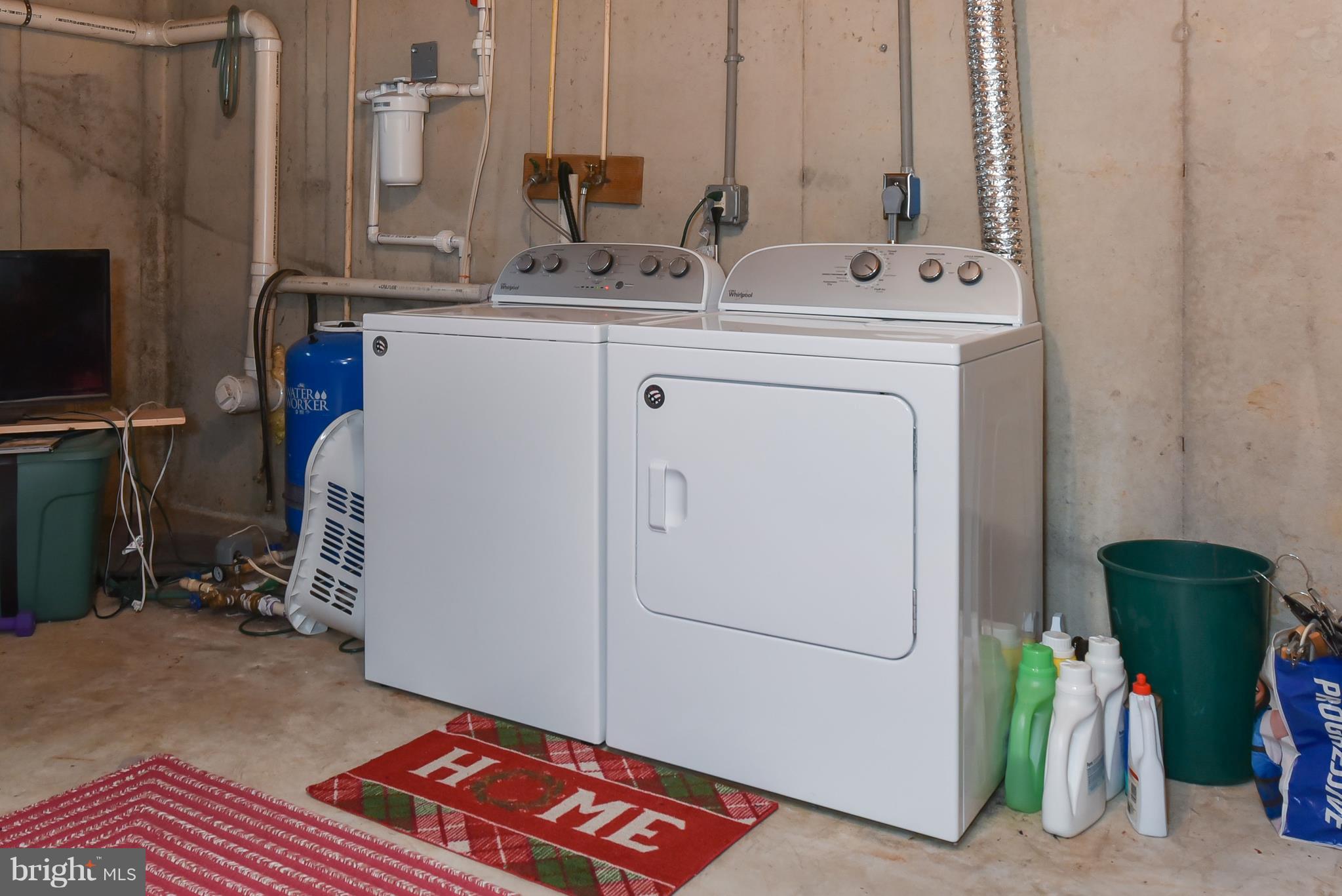 946 Leeds Road Elkton, MD 21921 - Photo 19 of 24 Washer and Dryer included