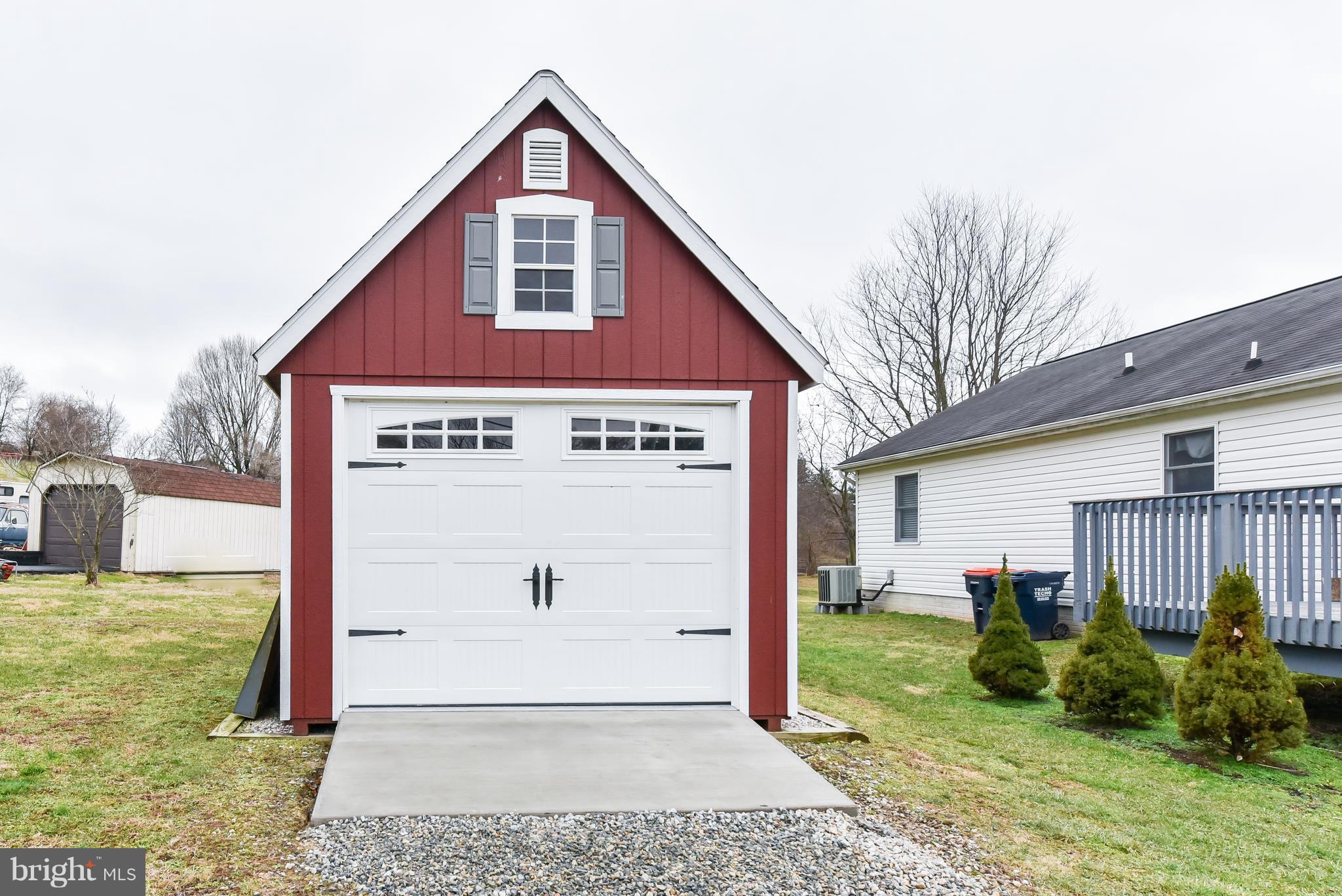 946 Leeds Road Elkton, MD 21921 - Photo 21 of 24 Adorable detached Garage with walkup storage loft