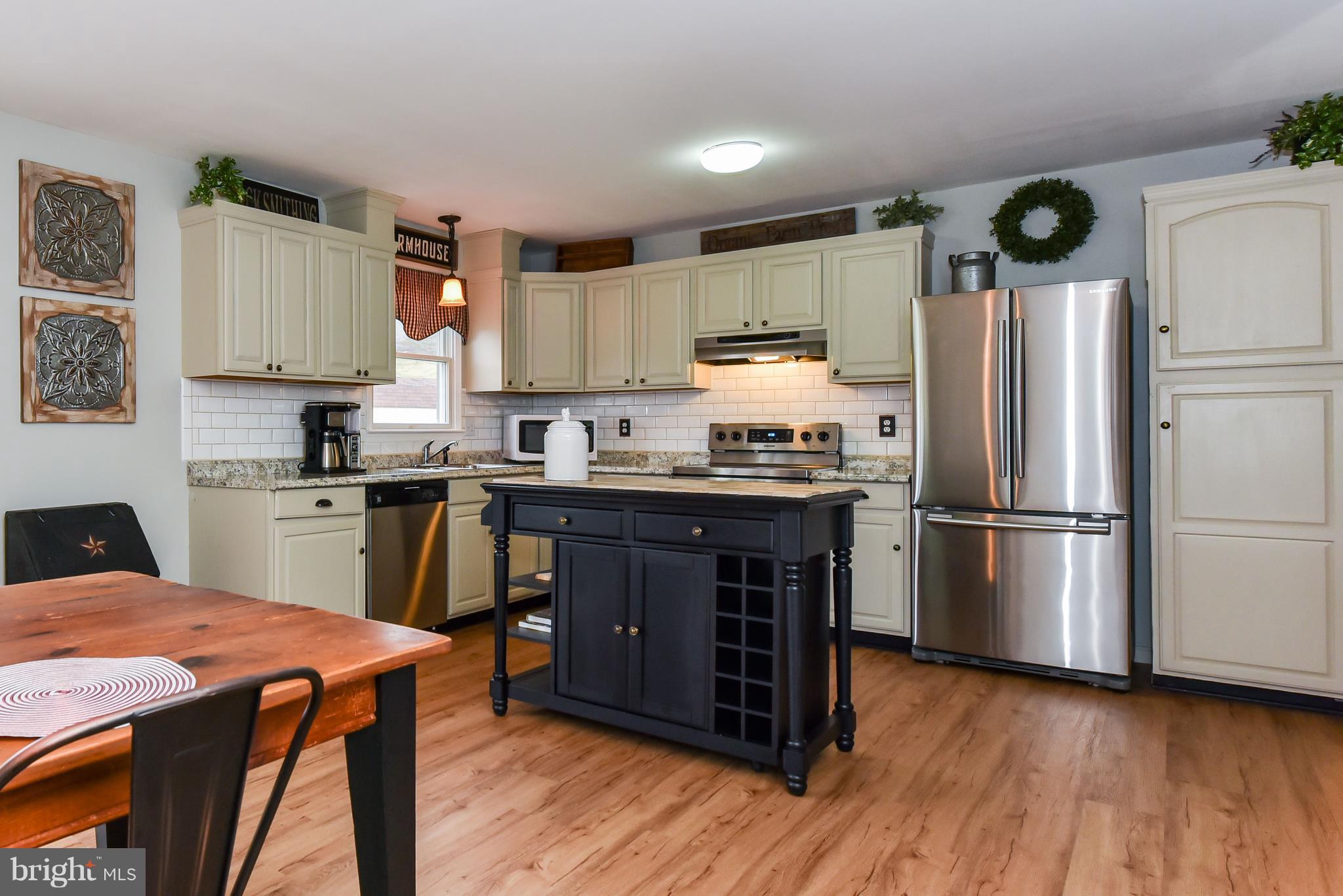 946 Leeds Road Elkton, MD 21921 - Photo 6 of 24 Lifetime Warranty Waterproof Flooring