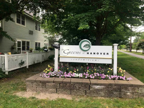 $475,000 | 53 Lyme Road, Unit 27, Hanover, NH 03755