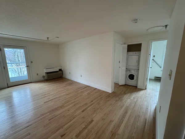 $475,000 | 53 Lyme Road, Unit 27, Hanover, NH 03755
