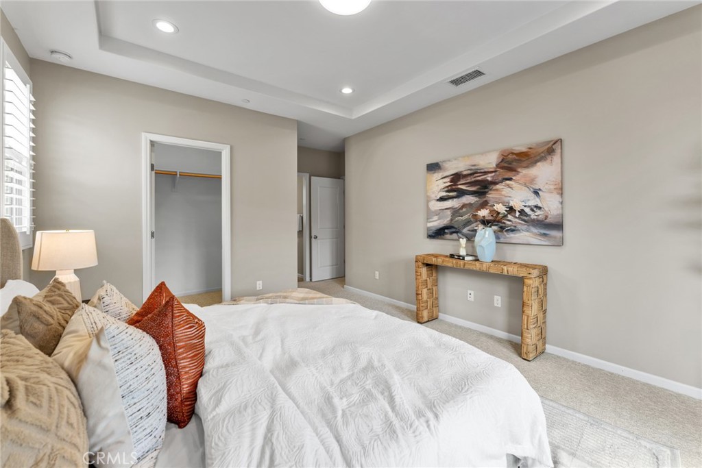 168 Outwest Irvine, CA 92618 - Photo 17 of 40