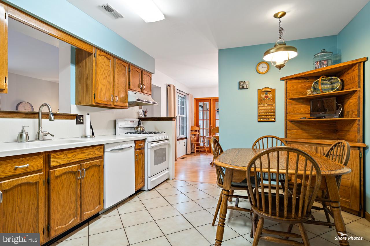 12 Pine Road Gibbsboro, NJ 08026 - Photo 17 of 38