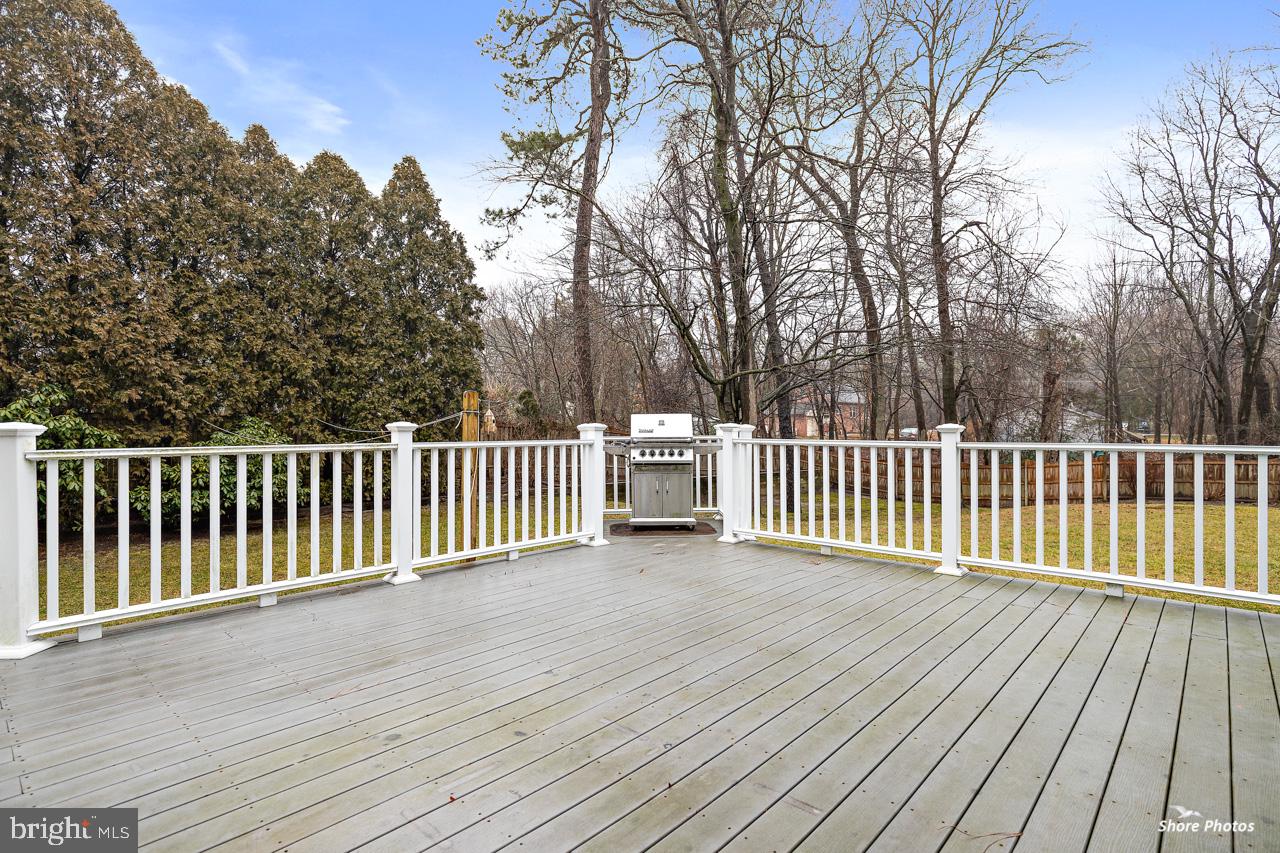 12 Pine Road Gibbsboro, NJ 08026 - Photo 8 of 38