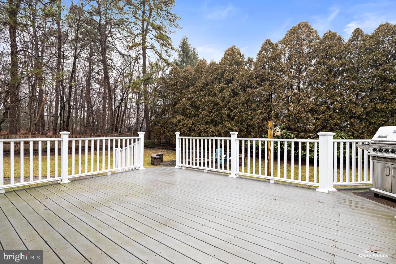 12 Pine Road Gibbsboro, NJ 08026 - Photo 9 of 38