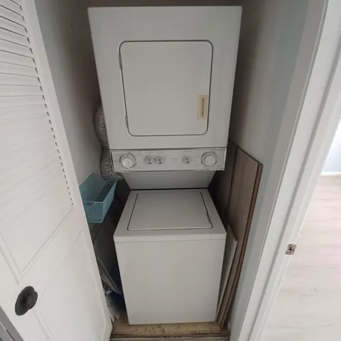 $1,800 | 4820 Lucerne Lakes Boulevard West, Unit 108, Lake Worth, FL 33467