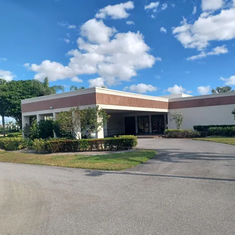 $1,800 | 4820 Lucerne Lakes Boulevard West, Unit 108, Lake Worth, FL 33467