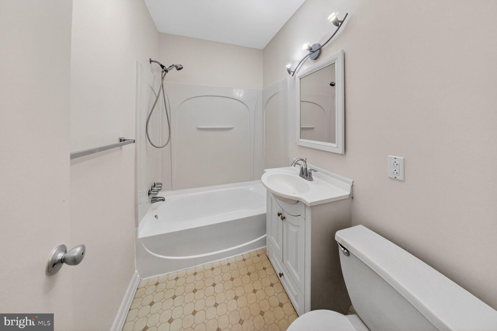 3364 Hewitt Avenue, Unit 301 Silver Spring, MD 20906 - Photo 11 of 17
