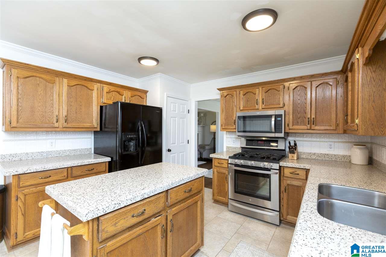 1436 Eden Ridge Drive Birmingham, AL 35244 - Photo 12 of 48