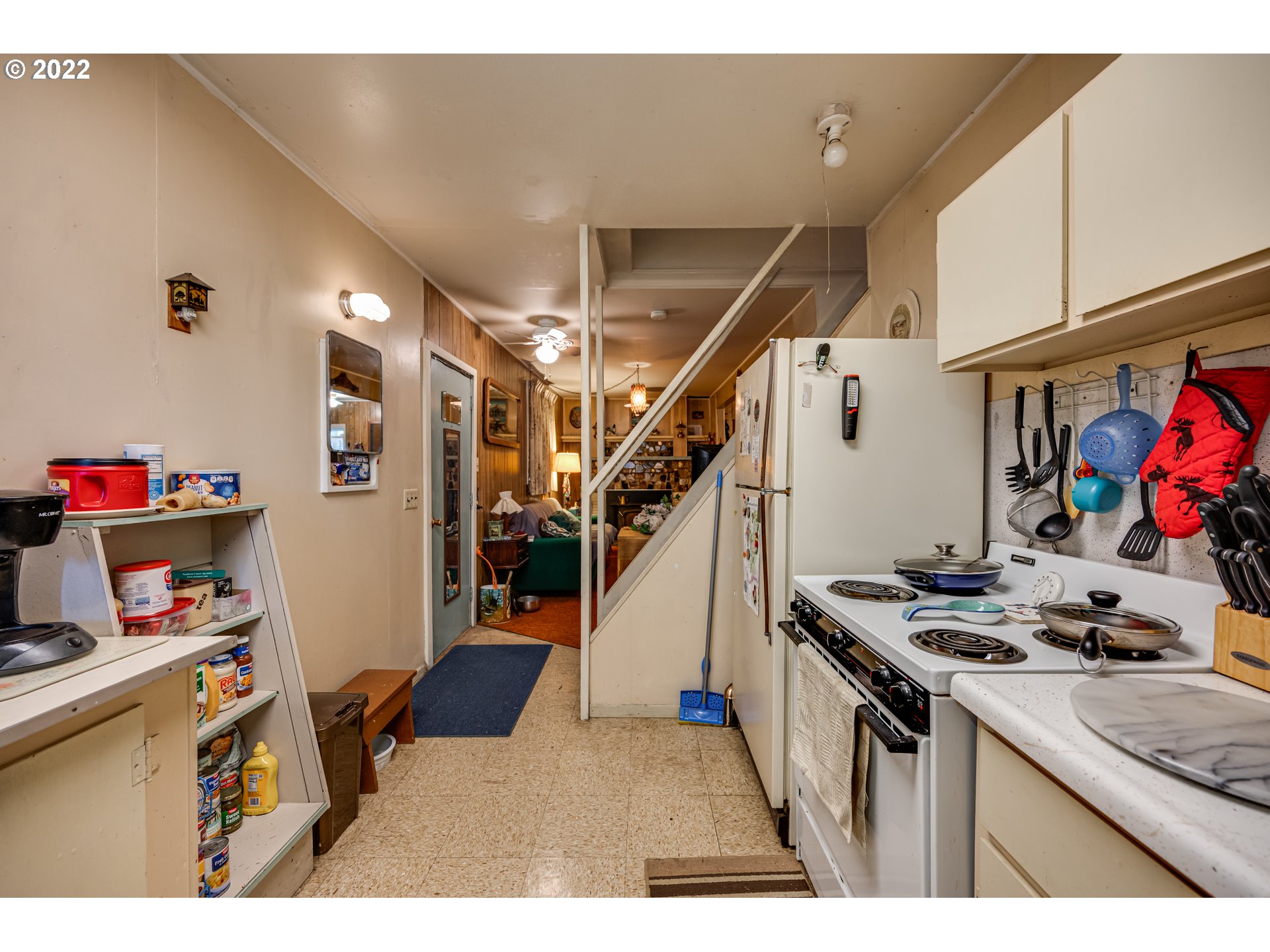 402 Leete Road Carson, WA 98610 - Photo 10 of 26 Gallery Image 10