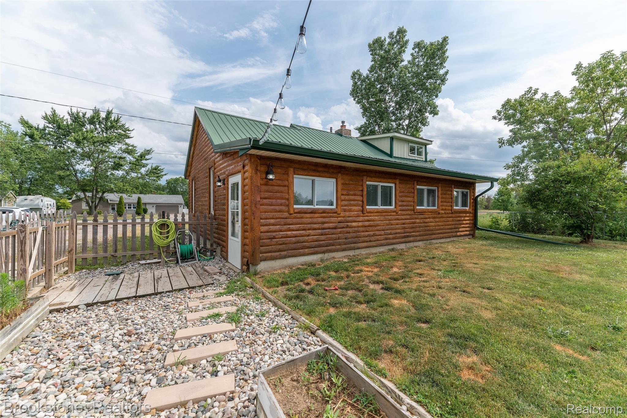 5269 West Mount Morris Road Mount Morris, MI 48458 - Photo 33 of 51 DSC_1436.jpg