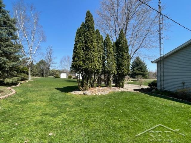 2141 Sanilac Road Caro, MI 48723 - Photo 18 of 24 50072392-17.JPG