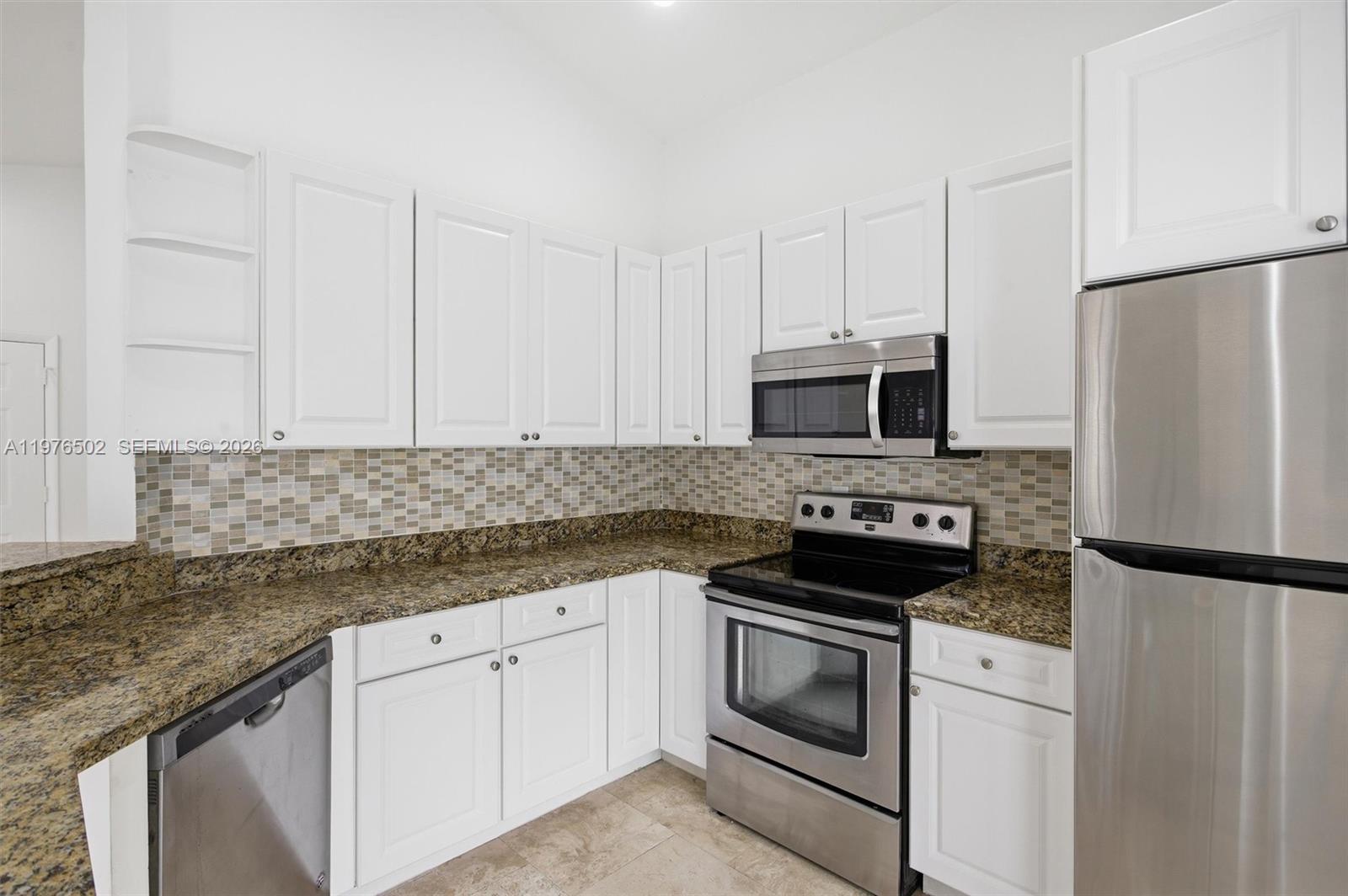 922 Falling Water Road, Unit 922 Weston, FL 33326 - Photo 12 of 37