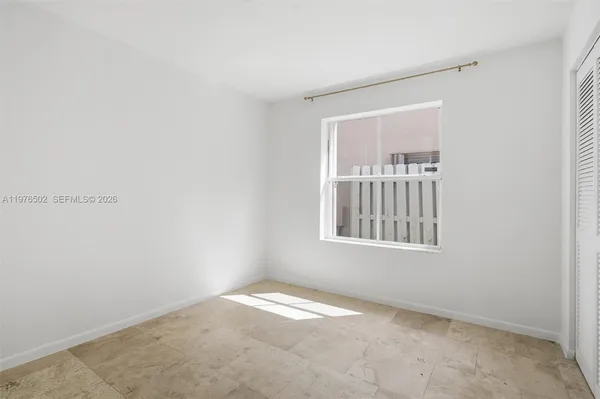 $4,300 | 922 Falling Water Road, Unit 922, Weston, FL 33326