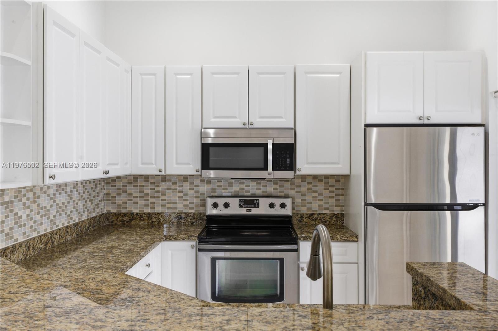 922 Falling Water Road, Unit 922 Weston, FL 33326 - Photo 10 of 37