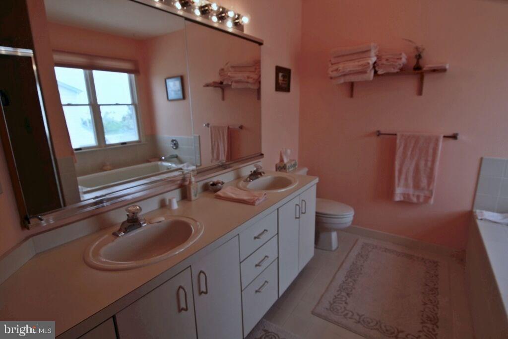 15 Mariners Point West Tuckerton, NJ 08087 - Photo 14 of 18 Gallery Image 14