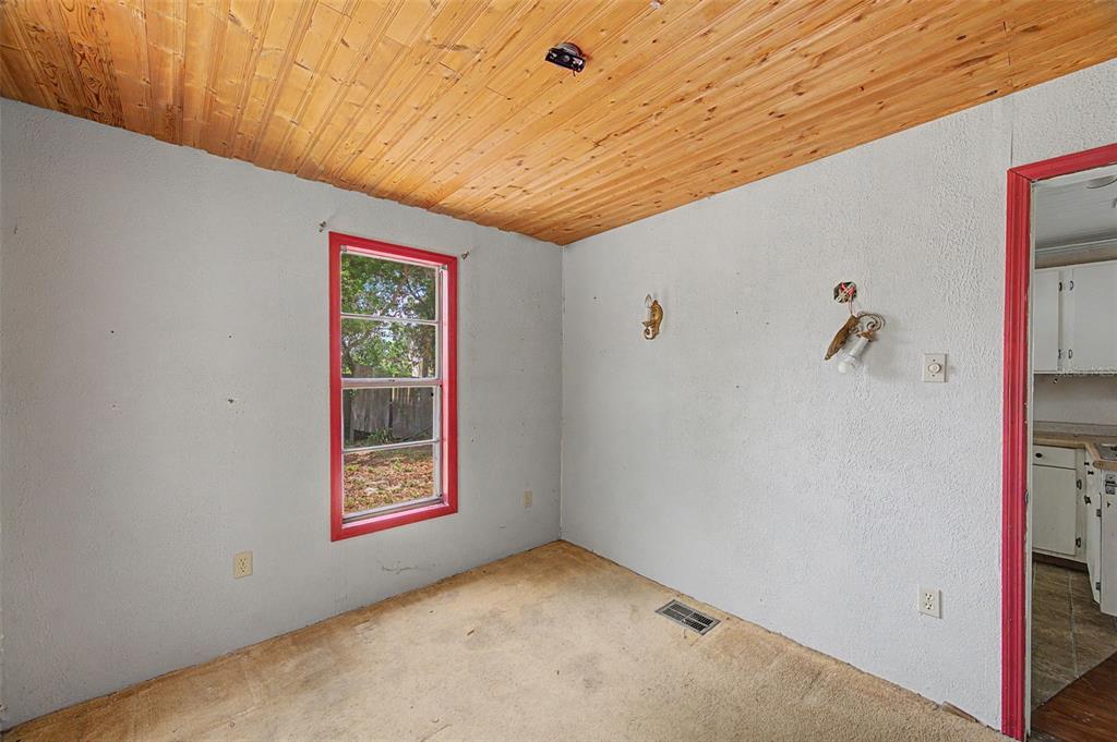 Cutrone Road Winter Haven, FL 33880 - Photo 31 of 50 a view of an empty room