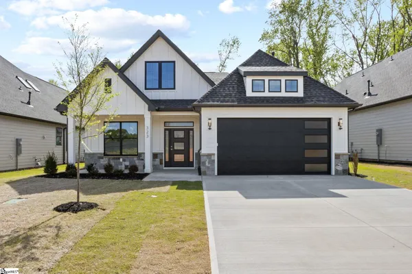 $576,500 | 323 Eagle Ml Lane, Greer, SC 29651