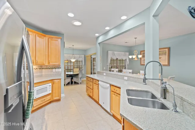 $399,000 | 154 Bernard Drive Northwest, Calabash, NC 28467