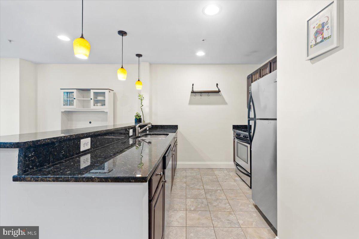 804 Taylor Street Northwest, Unit 403 Washington, DC 20011 - Photo 15 of 35