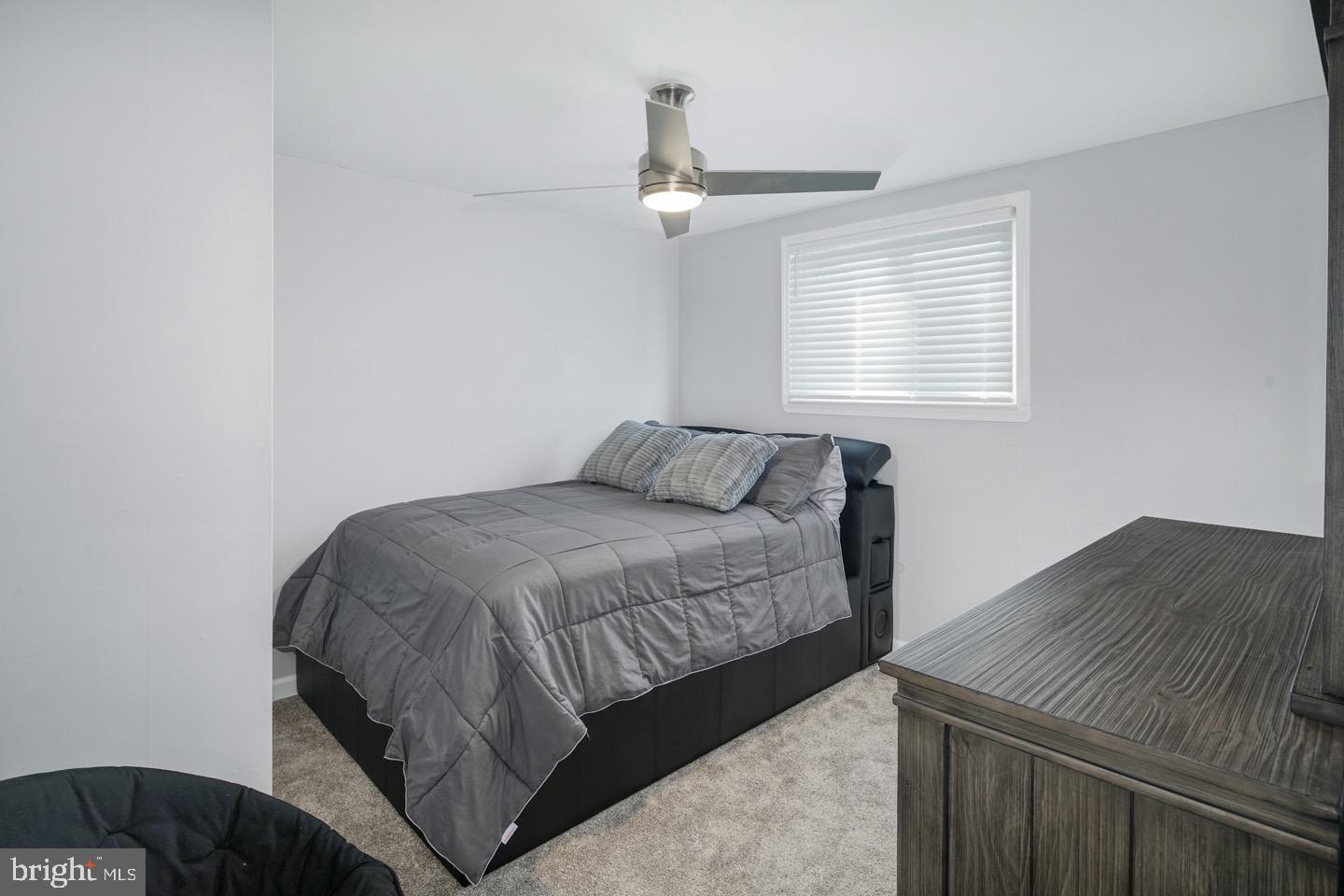 3230 Birch Road Philadelphia, PA 19154 - Photo 20 of 38 a bedroom with a bed and window