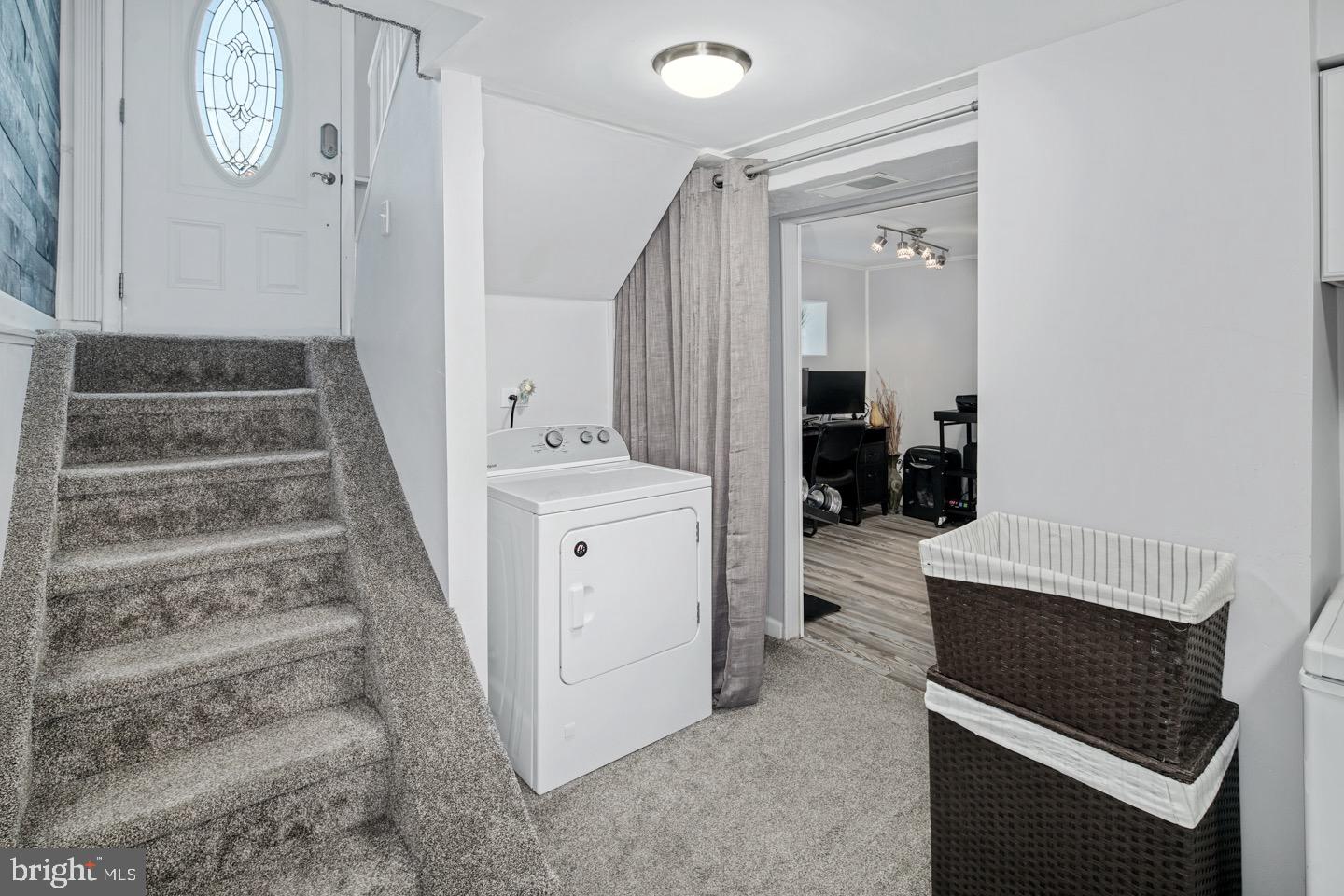 3230 Birch Road Philadelphia, PA 19154 - Photo 25 of 38 a view of entryway and hall