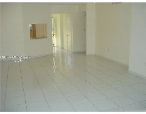 $1,700 | 1780 Northeast 191st Street, Unit 3002, Miami, FL 33179