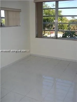$1,700 | 1780 Northeast 191st Street, Unit 3002, Miami, FL 33179