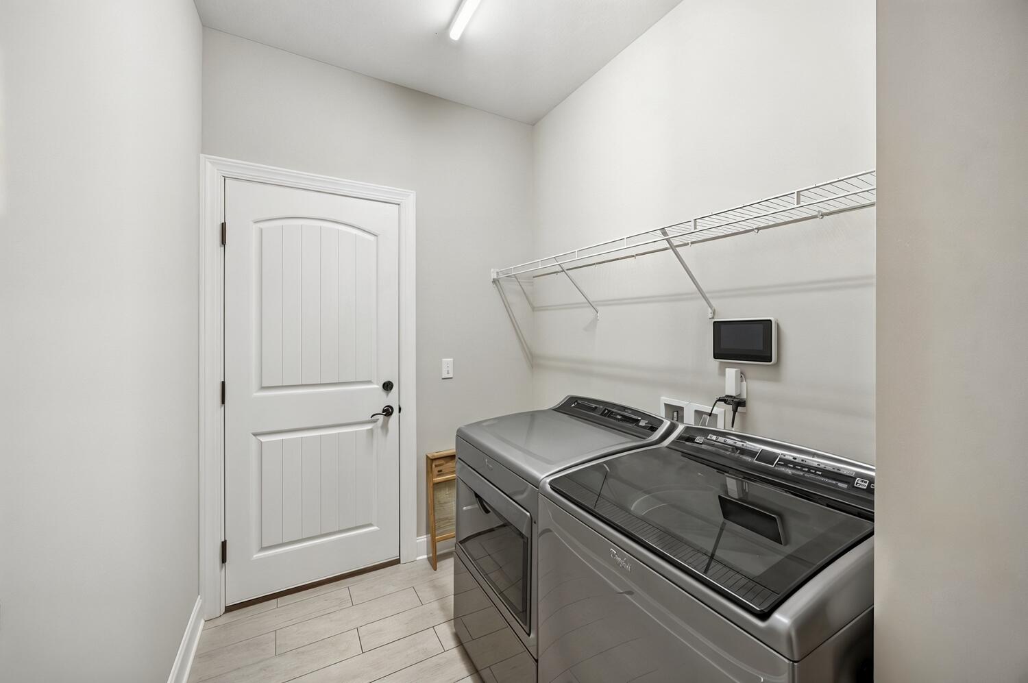 10063 Sims-Harris Road Ooltewah, TN 37363 - Photo 44 of 50 Laundry Room- Main Level