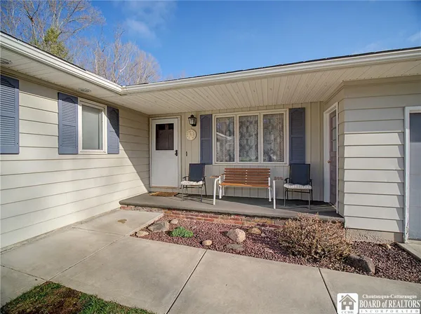 $330,000 | 912 County Touring Rte 32, Busti, NY 14750