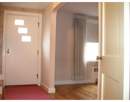119 Circuit Road Medford, MA 02155 - Photo 2 of 8