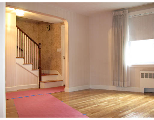 119 Circuit Road Medford, MA 02155 - Photo 3 of 8