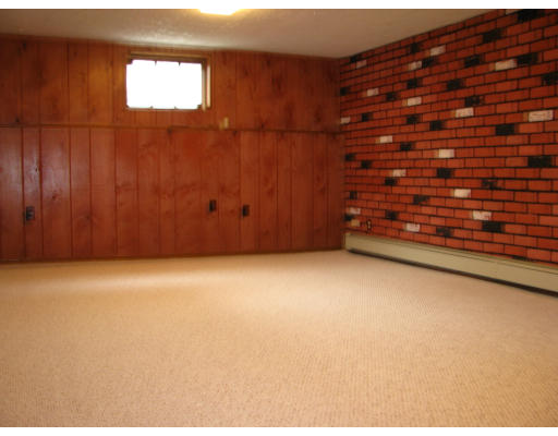 119 Circuit Road Medford, MA 02155 - Photo 8 of 8