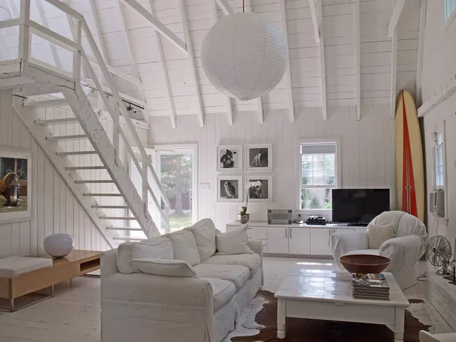 $40,000 | 53 Sayre's Path, Wainscott, NY 11975