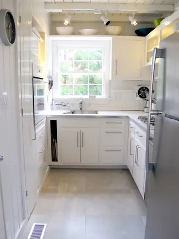 $40,000 | 53 Sayre's Path, Wainscott, NY 11975