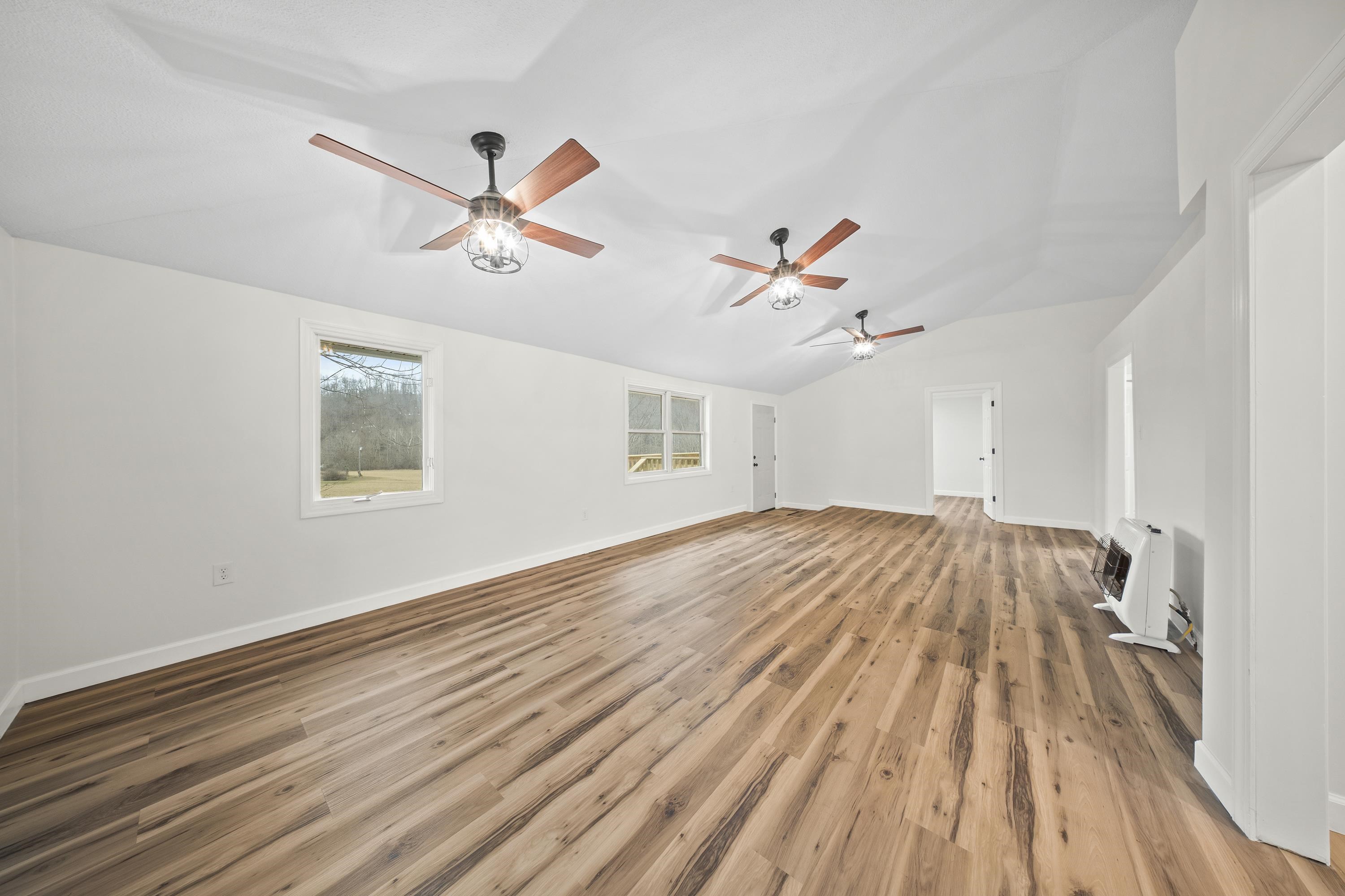 3304 Laurel Road Greenup, KY 41144 - Photo 12 of 26