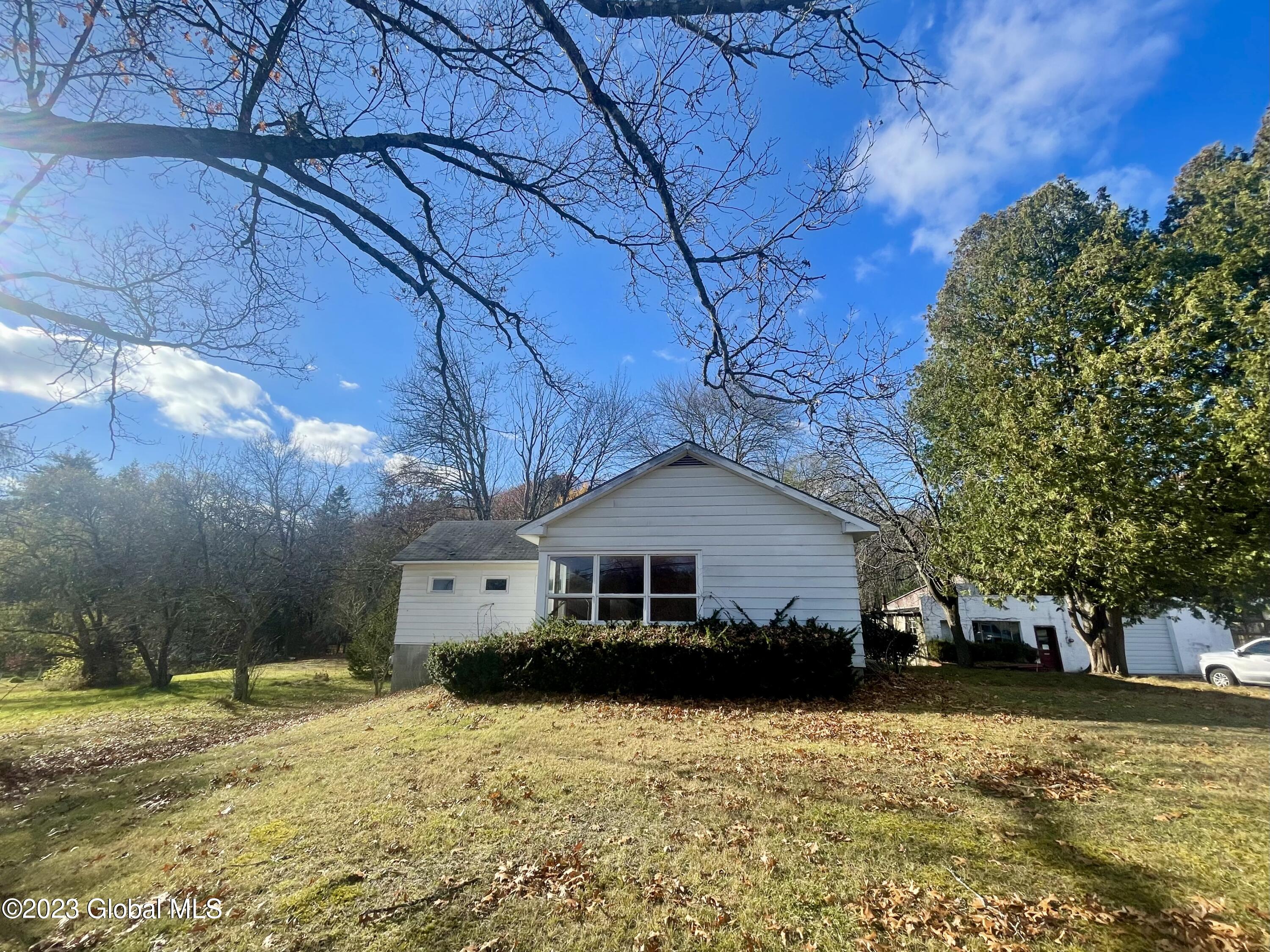 407 Gansevoort Road Moreau, NY 12828 - Photo 4 of 26 Front