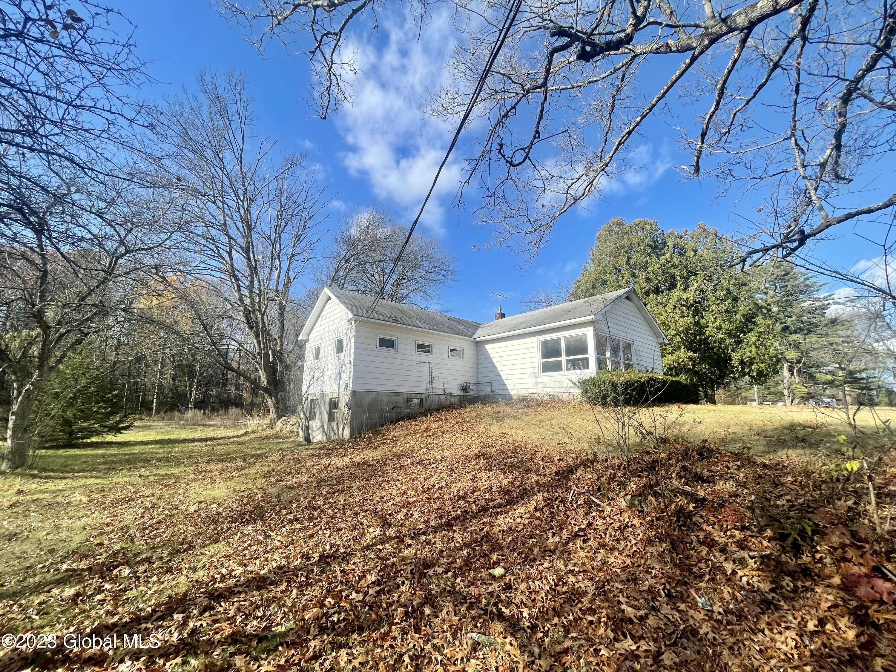 407 Gansevoort Road Moreau, NY 12828 - Photo 7 of 26 Driveway Left Side