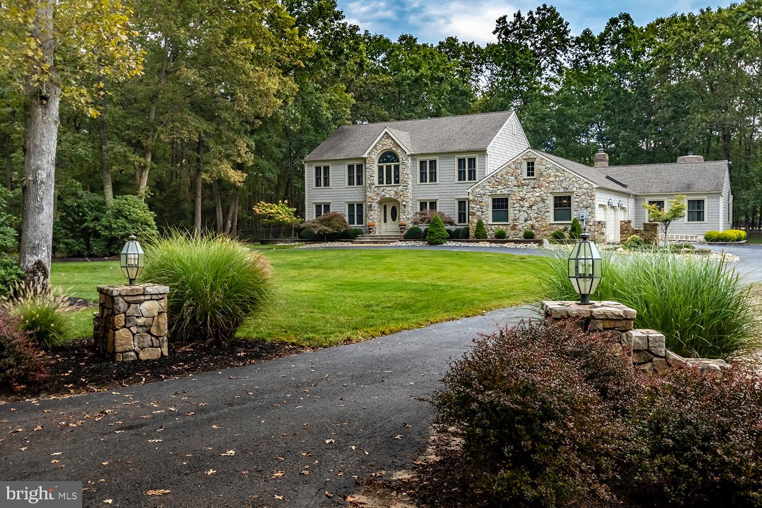 587 McKendimen Road Medford, NJ 08055 - Photo 3 of 51