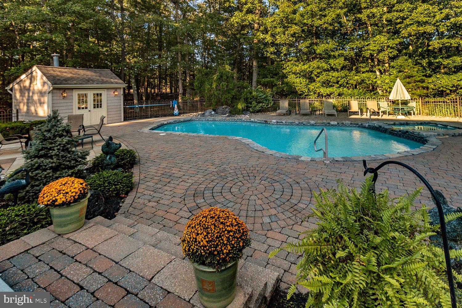 587 McKendimen Road Medford, NJ 08055 - Photo 5 of 51