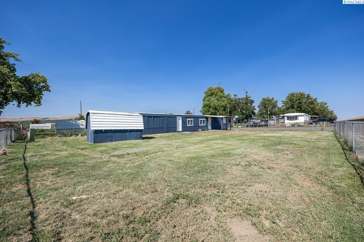 31404 Kennedy Road, Unit 13 Benton City, WA 99320 - Photo 2 of 28 Gallery Image 2