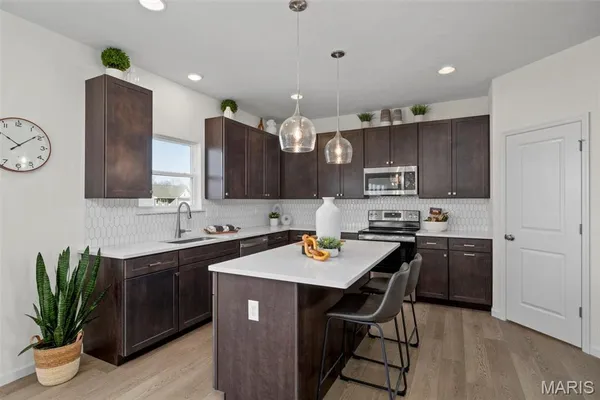 $356,900 | 3 Royal Ii At Winding Meadows, Fenton, MO 63026