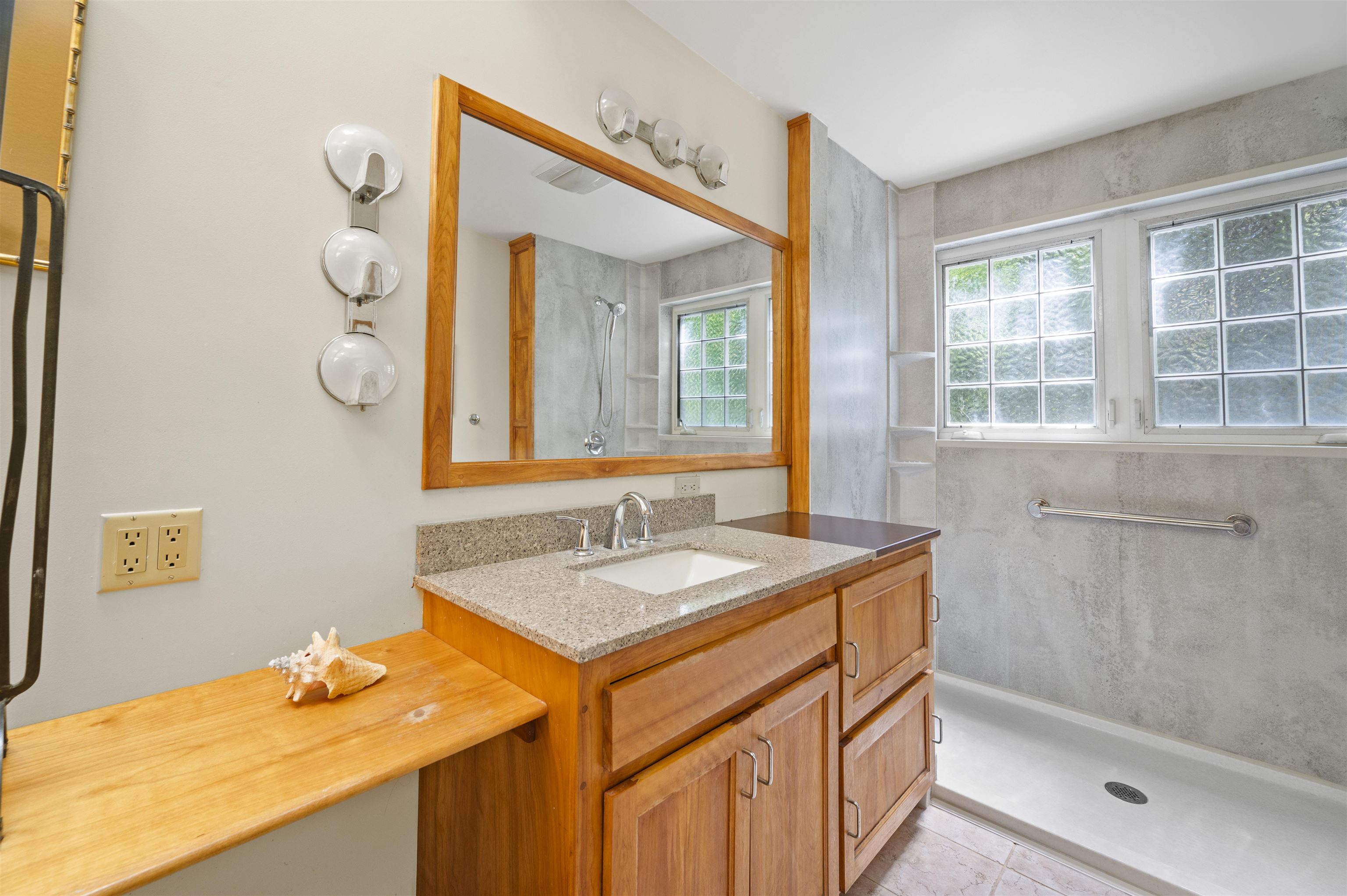 312 Durham Point Road Durham, NH 03824 - Photo 21 of 60 Gallery Image 21