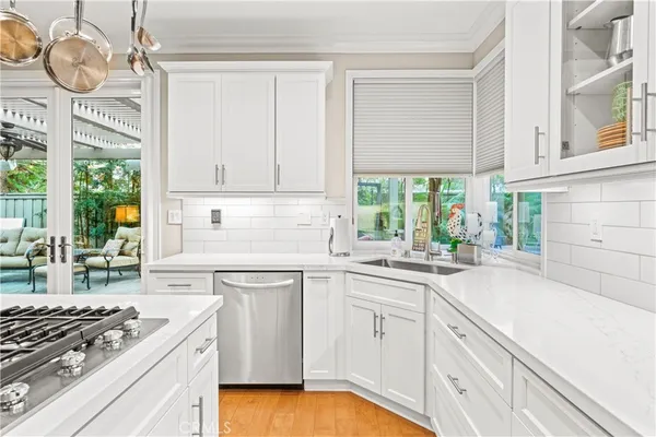 $2,200,000 | 33 Calavera, Irvine, CA 92606
