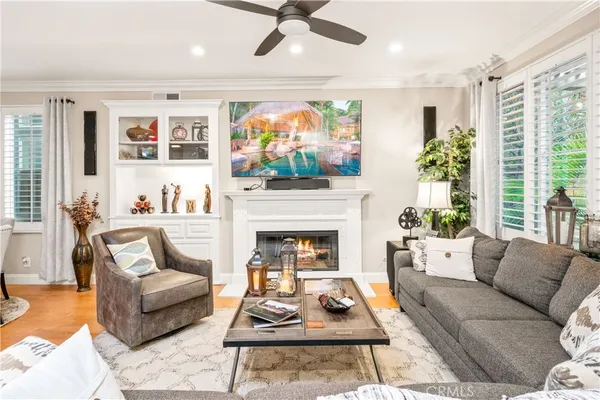 $2,200,000 | 33 Calavera, Irvine, CA 92606