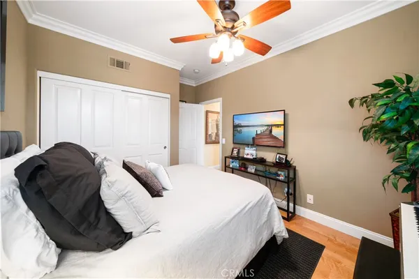 $2,200,000 | 33 Calavera, Irvine, CA 92606