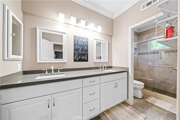$2,200,000 | 33 Calavera, Irvine, CA 92606
