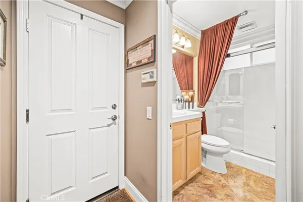 $2,200,000 | 33 Calavera, Irvine, CA 92606