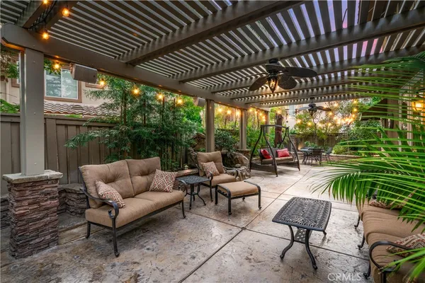 $2,200,000 | 33 Calavera, Irvine, CA 92606